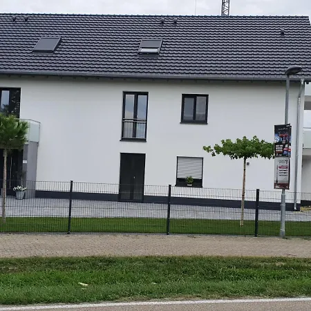 Casaina Apartment *